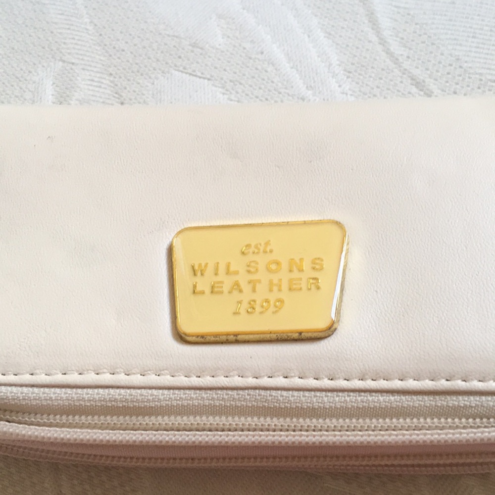 Wilsons Vintage Cream Leather Wristlet Wallet - Picture 7 of 7